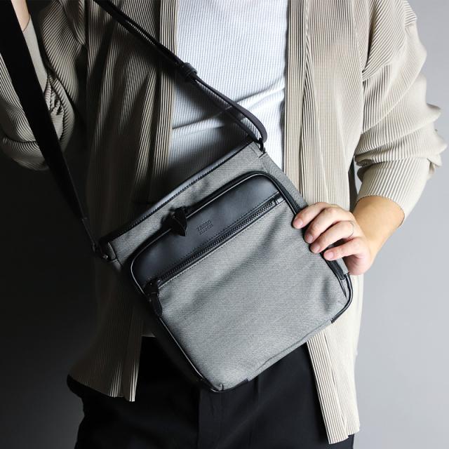 タケオキクチ バッグ ショルダーバッグ 灰(グレー) TAKEO KIKUCHI