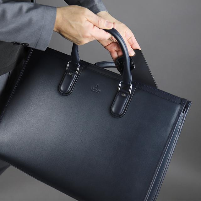 【商品レビューで+5%】ランバン バッグ ビジネスバッグ メンズ ブランド B4 A4 ランバンコレクション LANVIN COLLECTION ニューフロー ブリーフケース ショルダーバッグ 2WAY 斜め掛け 肩掛け 282562 ビジネス ビジカジ 通勤 出張 牛革 本革 レザー 軽量 正規品 正規販売店_16