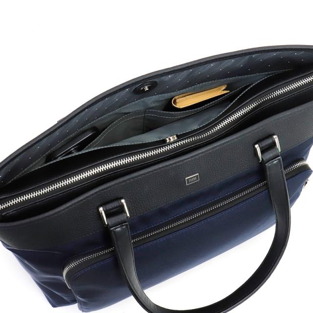 【商品レビューで+5%】タケオキクチ バッグ トートバッグ メンズ ブランド TAKEO KIKUCHI インター 748711 斜め掛け 手持ち 手提げ B4 A4 PC収納 タウン 通勤 旅行 ナイロン 牛革 本革 革付属 大容量 軽量 横型 レディース カジュアル オシャレ 人気 正規品 正規販売店_13