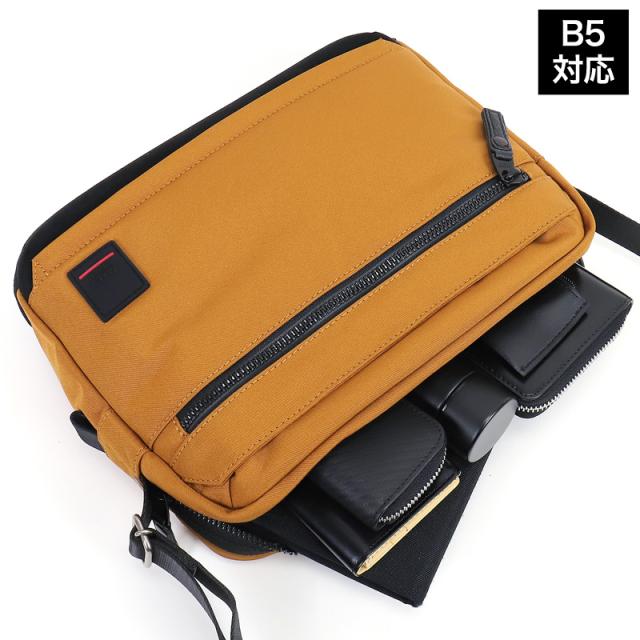 【商品レビューで+5%】タケオキクチ ショルダーバッグ バッグ メンズ ブランド TAKEO KIKUCHI アストン 755102 斜め掛けバッグ 肩掛け B5 A5 タウン 通勤 旅行 ポリエステル スエード 革付属 軽量 横型 レディース カジュアル オシャレ 人気 正規品 正規販売店_7