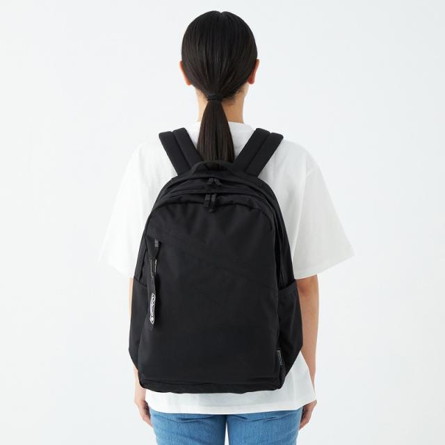 【商品レビューで＋5％】コールマン リュック メンズ Coleman リュックサック バックパック デイパック レディース 25L 大容量 UNIWALKER25 ユニウォーカー25 B4 2層 軽量 アウトドア トレッキング レジャー 登山 ハイキング 旅行 トラベル ブランド PC 通学 通勤 UNIWK25_2