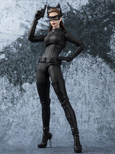 S H Figuarts キャットウーマン The Dark Knight Rises 新品ss 即納 の通販はau Pay マーケット Webshopびーだま