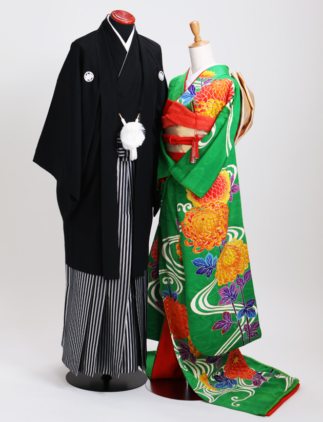 引き振袖レンタル 緑 色振袖 黒引き振袖 NT-23 花嫁 送料無料 引き振袖レンタル 緑 色振袖 黒引き振袖 NT-23 花嫁 送料無料の通販は