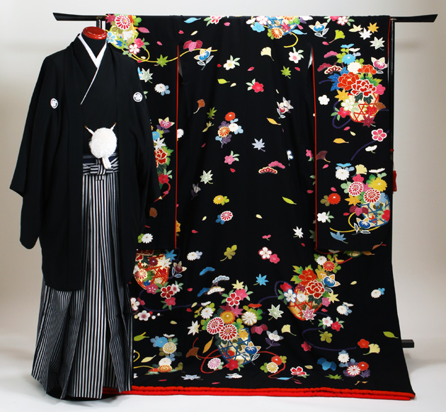 引き振袖レンタル 黒 色振袖 黒引き振袖 NT-250 黒地 花柄 花嫁 送料