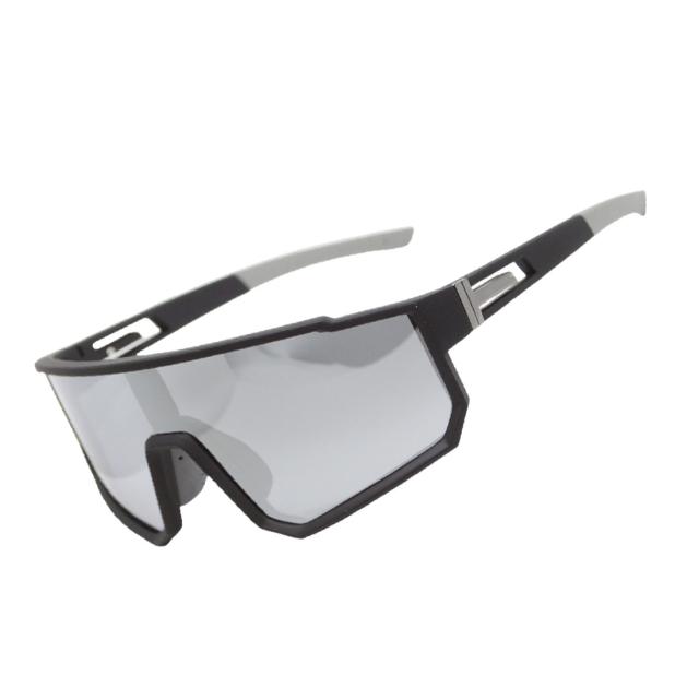 【Maturi マトゥーリ】 偏光サングラス TK-3058 BK 定価19800円