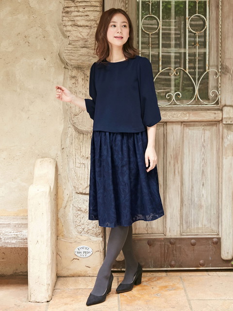 新品未使用⭐︎マタニティ・授乳服⭐︎軽量トレーナードッキングワンピース ⭐︎Sサイズ Milk tea マタニティ 服 授乳服 エマ2ゆるふわタートルニット