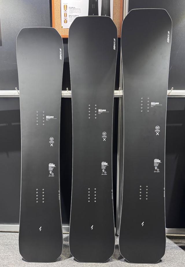[予約商品] 26-27 NOVEMBER ノベンバー スノーボード SNOWBOARD メンズ レディース NV.C エヌブイシー NVC 150cm 156cm 160cm ユニセックス ノーベンバー スノーボード 板 2026 2027 日本正規品_6