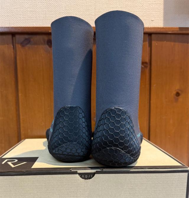 タビー レボ キヌガワ 4mm サーフブーツ [KW-4721C] Tabie REVO SURFING BOOTS サーフィンブーツ ウィンターブーツ タビー レボ キヌガワ 4mm サーフブーツ [KW-4721C] Tabie REVO