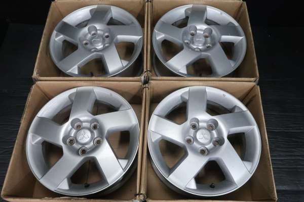 送料無料 中古 三菱純正 16x6 0 46 114 3 5穴 4本 中古ホイール 中古アルミホイールの通販はau Pay マーケット タイヤ ホイール カンパニー