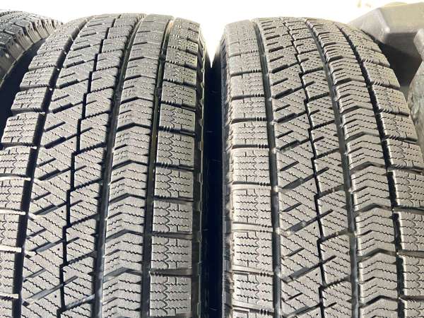 新品未使用！ ブリヂストンブリザック VRX2 185/70R14 4本セット ブリザック VRX2 4本セット スタッドレスタイヤ 処分特価 185/70R14