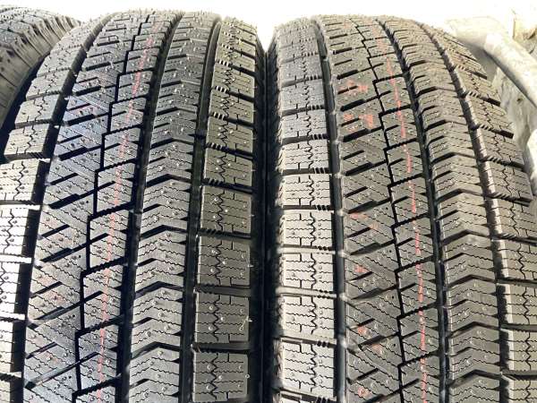 BS VRX2 195/65/15 スタッドレスタイヤ4本セット A239【送料無料