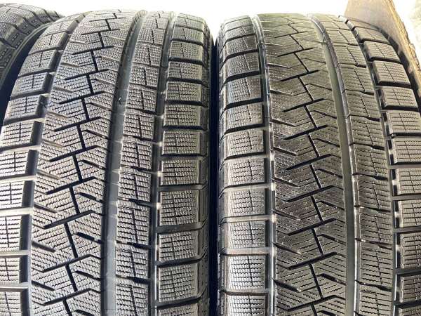225/50R17スタッドレスタイヤ 4本セット ピレリ アシンメトリコ 225/50R17 ピレリ スタッドレス4本セット
