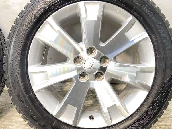 中古】トーヨータイヤ ウィンタートランパス TX 225/55R18 三菱純正 18 