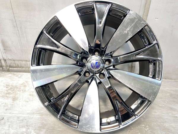 中古】RAYS ストラテジーアスクード 20x8.5 28 114.3-5穴 4本 中古】RAYS ストラテジーアスクード 20x8.5 28 114.3-5穴 4本