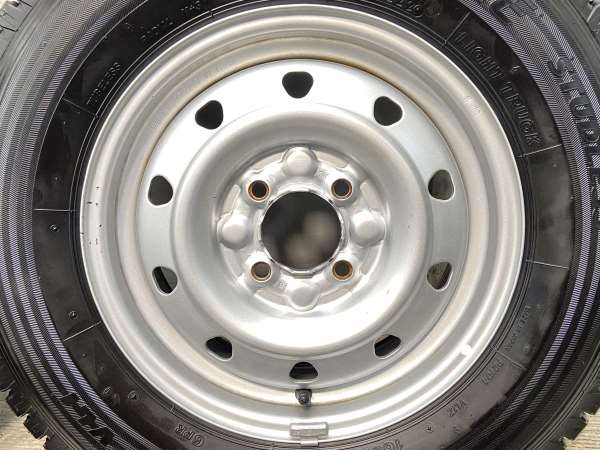 新品 4本 ブリヂストン ブリザック VL1 165R13 8PR 13インチ 冬用 スタッドレスタイヤ LT規格