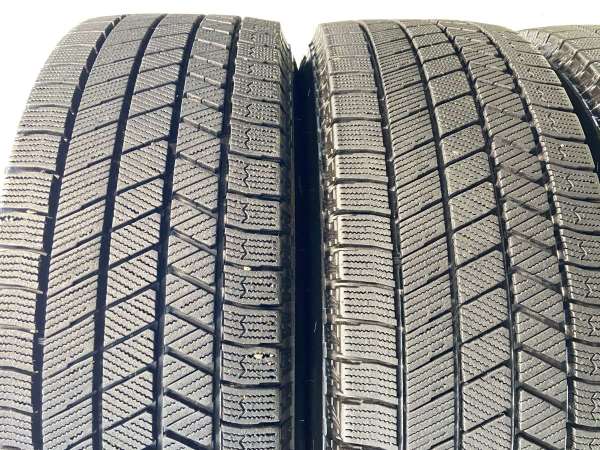 205/60R16 ブリヂストン スタッドレスタイヤ ブリザック VRX3 タイヤ