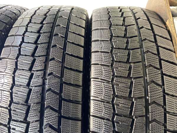 中古】ダンロップ ウィンターマックス WM02 215/65R16 4本セット