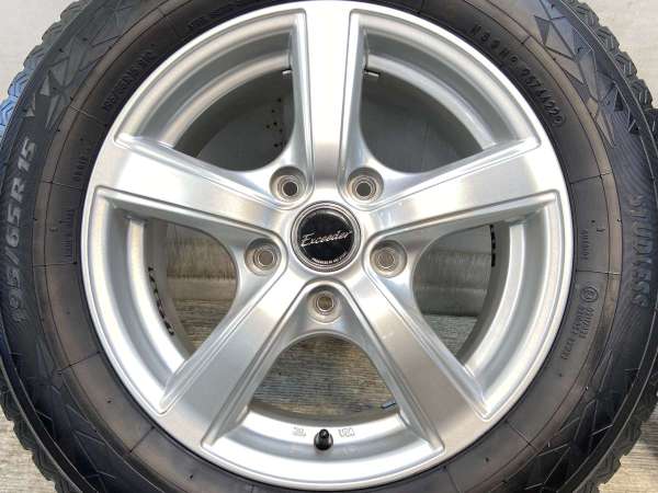 中古】トーヨータイヤ オブザーブ GIZ2 195/65R15 エクシーダー 15 