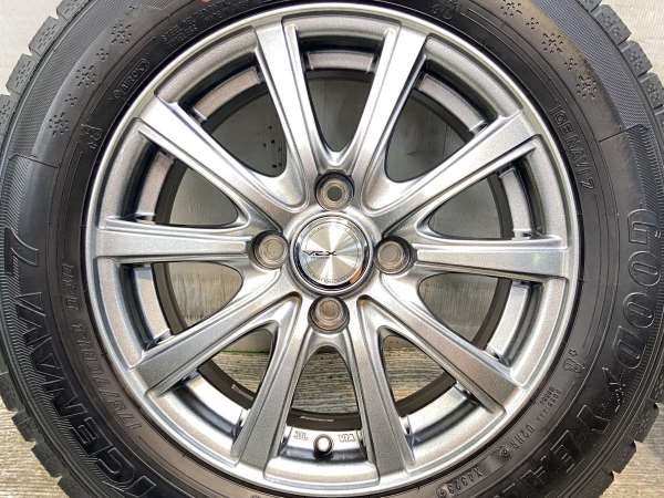 Exceeder 16インチ スタッドレス アルファード、ヴェルファイアなどに