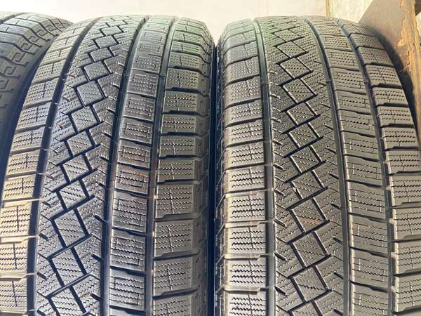 【中古】ピレリ アイスゼロ アシンメトリコ 215/60R16 4本セット スタッドレスタイヤ_2