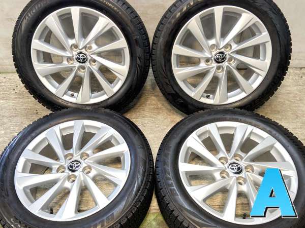 中古】ブリヂストン ブリザック VRX2 215/55R17 トヨタ純正 17インチ