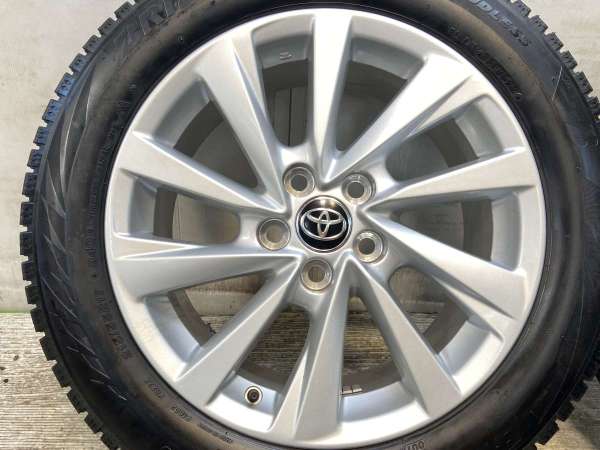 17インチ 215/55R17 VRX2スタッドレスタイヤ 4本セット 中古 17インチ 215/55R17 VRX2スタッドレスタイヤ 4本セット 中古