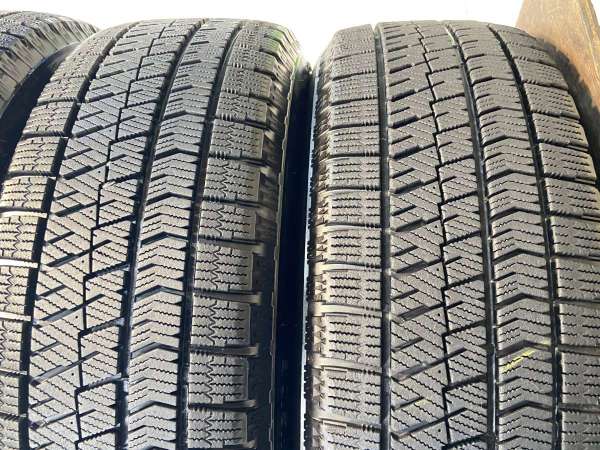 中古】ブリヂストン ブリザック VRX2 215/60R16 レイジー 16 中古】ブリヂストン ブリザック VRX2 215/60R16 レイジー 16