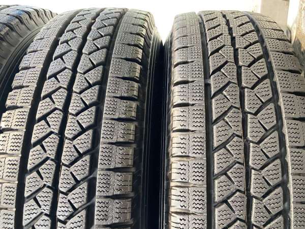 新品 4本 ブリヂストン ブリザック VL1 165R13 8PR 13インチ 冬用 スタッドレスタイヤ LT規格