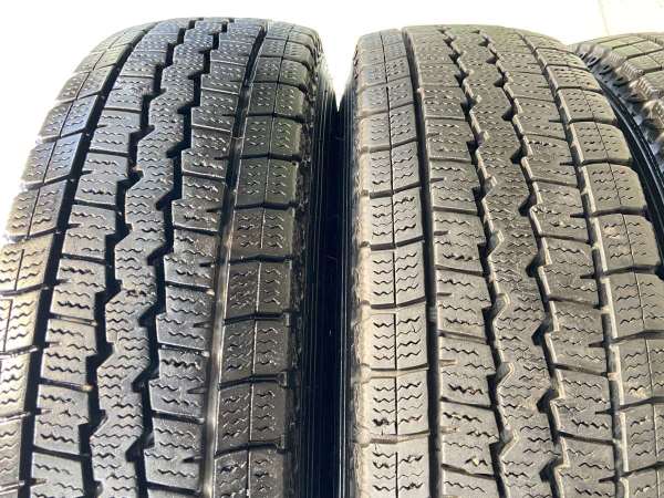 204＊中古品 DUNLOP WINTER MAXX OUTSIDE WM02 215/65R16 98Q EUHB X3421 スタッドレス タイヤ 4本セット 現状品＊