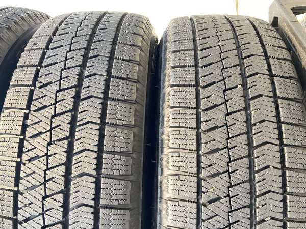 中古アルミホイールセット（ナット有）　スタッドレスタイヤ　ブリジストンブリザック ブリザック 在庫有 送料無料 スタッドレスタイヤホイールセット 225