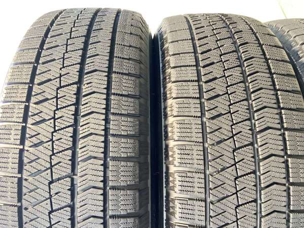 中古】ブリヂストン ブリザック VRX2 215/60R16 ZACK 16インチ 114.3-5