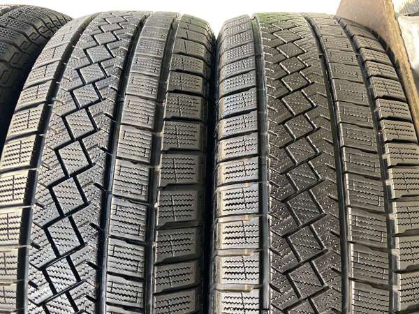 【中古】ピレリ アイスゼロ アシンメトリコ 215/60R17 4本セット スタッドレスタイヤ_2