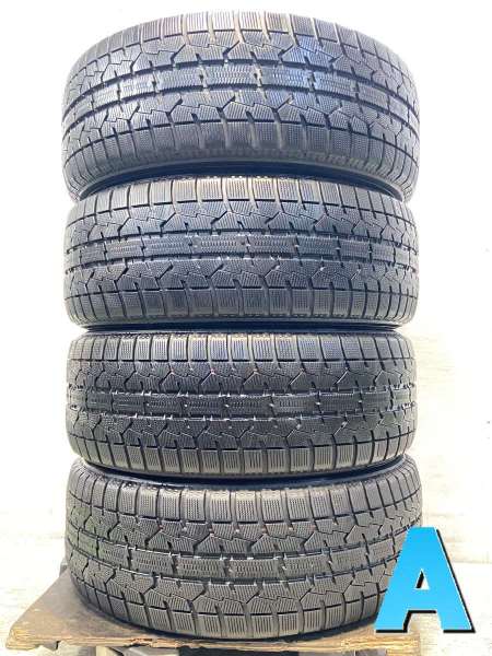 【中古】トーヨータイヤ オブザーブ ガリット GIZ 215/55R17 4本セット スタッドレスタイヤ