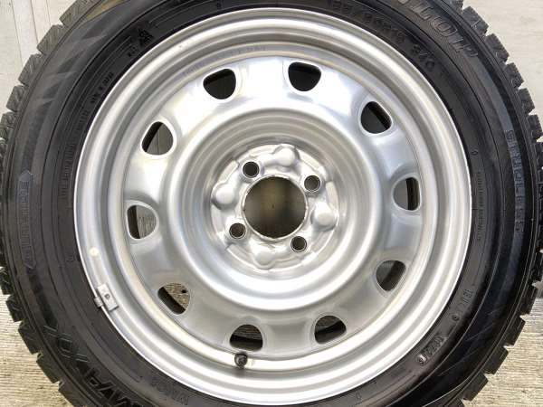 【中古】ダンロップ ウィンターマックス WM02 185/60R15 　 TOPY M60 15インチ 100-4穴 4本 中古タイヤ・スタッドレスタイヤ_3