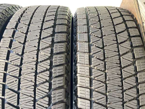 中古】ブリヂストン ブリザック DM-V3 225/65R17 4本セット 