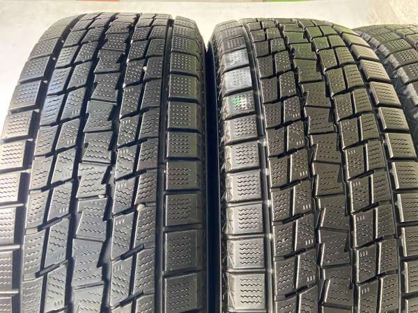 中古】グッドイヤー アイスナビ SUV 225/65R17 4本セット スタッドレス 