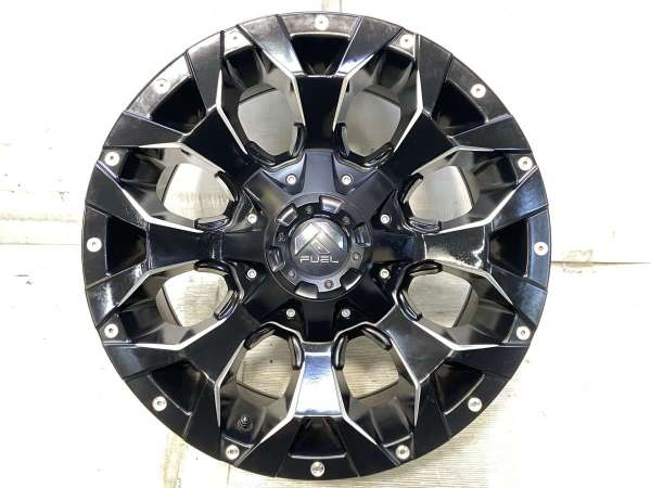 【中古】 FUEL D546 アサルト 17x8.5 14 139.7-6穴 4本 中古ホイール・中古アルミホイール 【中古】 FUEL D546 アサルト 17x8.5 14 139.7-6穴 4本 中古ホイール・中古アルミホイール