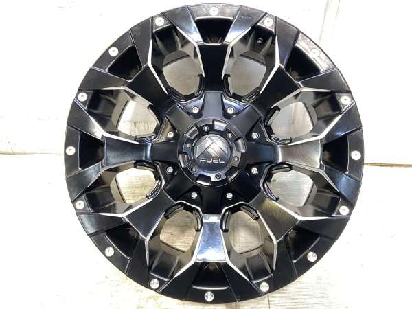 【中古】 FUEL D546 アサルト 17x8.5 14 139.7-6穴 4本 中古ホイール・中古アルミホイール 【中古】 FUEL D546 アサルト 17x8.5 14 139.7-6穴 4本 中古ホイール・中古アルミホイール
