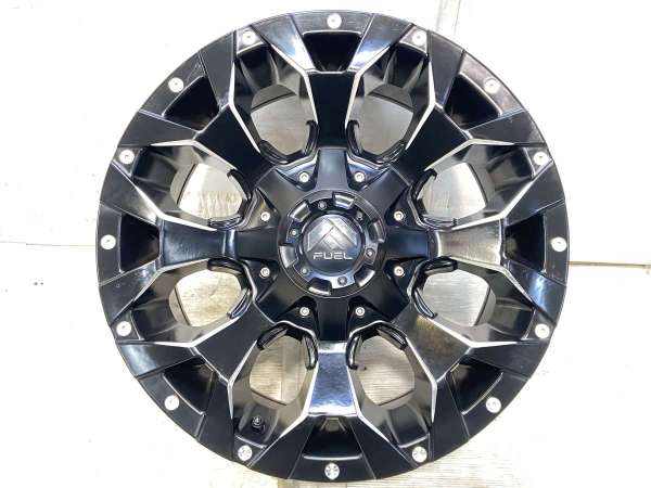 【中古】 FUEL D546 アサルト 17x8.5 14 139.7-6穴 4本 中古ホイール・中古アルミホイール 【中古】 FUEL D546 アサルト 17x8.5 14 139.7-6穴 4本 中古ホイール・中古アルミホイール