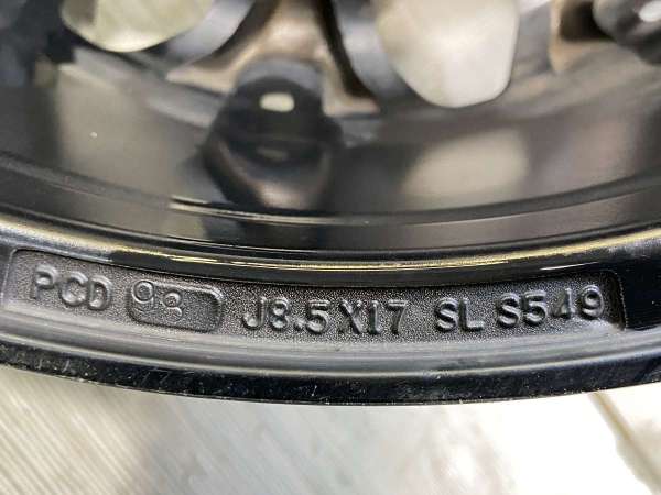 【中古】 FUEL D546 アサルト 17x8.5 14 139.7-6穴 4本 中古ホイール・中古アルミホイール 【中古】 FUEL D546 アサルト 17x8.5 14 139.7-6穴 4本 中古ホイール・中古アルミホイール