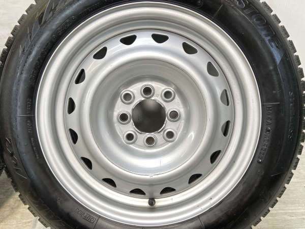 【中古】ブリヂストン ブリザック VRX2 185/60R15 　 YE 15インチ 100/114.3-4穴 4本 中古タイヤ・スタッドレスタイヤ_3