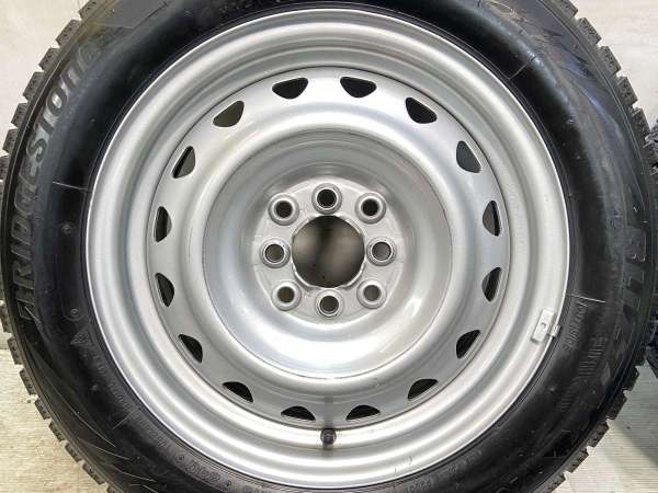 【中古】ブリヂストン ブリザック VRX2 185/60R15 　 YE 15インチ 100/114.3-4穴 4本 中古タイヤ・スタッドレスタイヤ_4