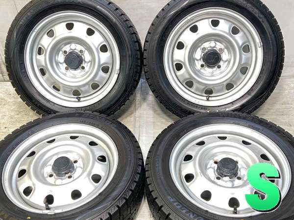【中古】ダンロップ ウィンターマックス WM02 185/60R15   TOPY M60 15in 100-4穴 4本 中古タイヤ・スタッドレスタイヤ