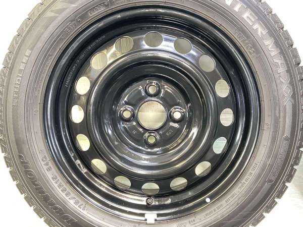 【中古】ダンロップ ウィンターマックス WM02 175/65R15 トヨタ純正 L13 15インチ 100-4穴 4本 中古タイヤ・スタッドレスタイヤ_5