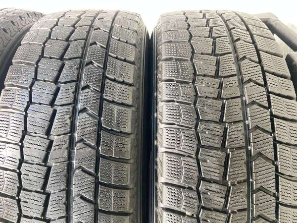 【中古】ダンロップ ウィンターマックス WM02 205/65R16 　 TOPRUN 16インチ 114.3-5穴 4本 中古タイヤ・スタッドレスタイヤ