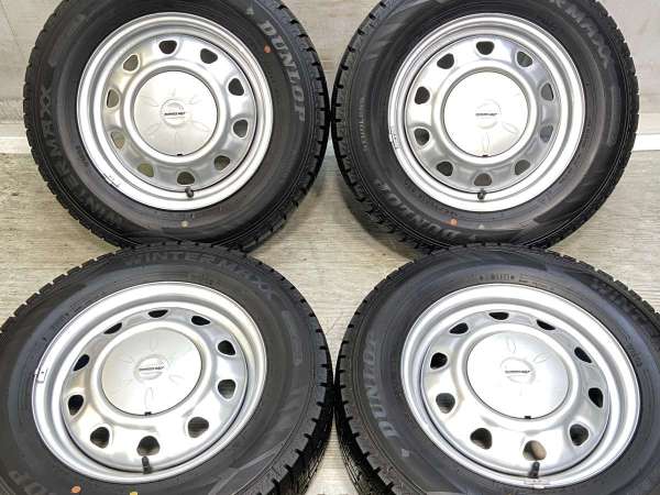 【中古】DUNLOP ウィンターマックス WM02 185/70R14 SCHWARZ MV 14インチ 100/114.3-4穴 4本 中古タイヤ・スタッドレスタイヤ