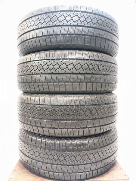 【中古】ピレリ アイスゼロアシンメトリコ 215/55R17 4本セット スタッドレスタイヤ