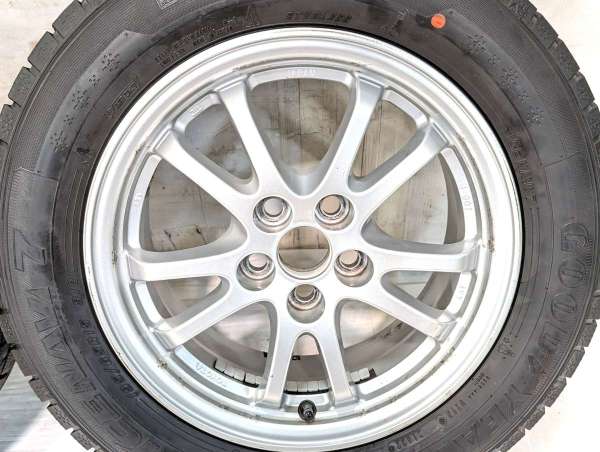 中古】グッドイヤー アイスナビ 7 195/65R15 トヨタ純正 15インチ 100