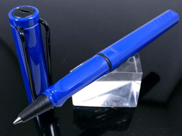 ラミー Lamy サファリ Safari ローラーボール L314 ブルーの通販はau Pay マーケット Pochitto