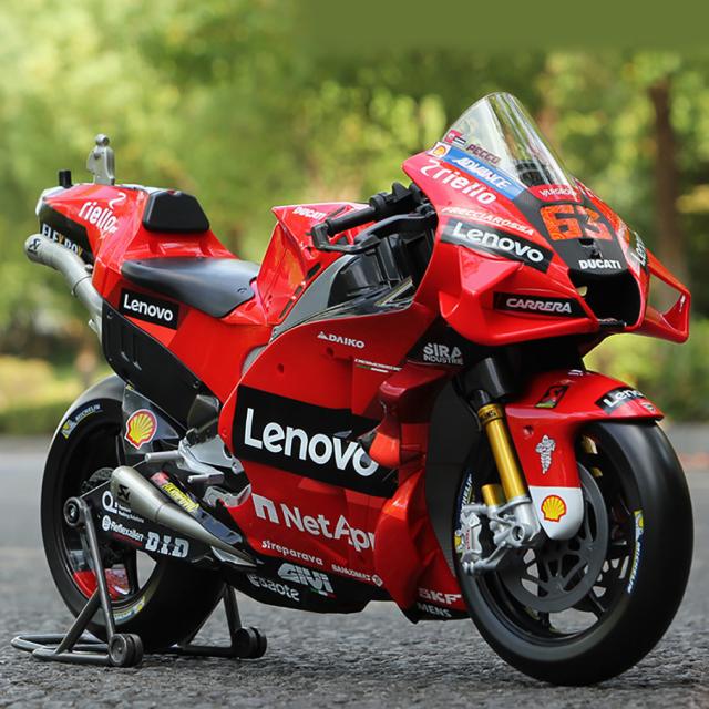 ドゥカティ　MotoGP　#63　2022年ワールドチャンピオン　1:6  ミニカー おもちゃ_4